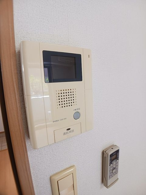 フェリエーラ南砂弐番館のセキュリティ|モニター付インターホン