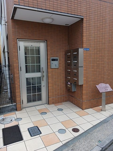 フェリエーラ南砂弐番館のエントランス