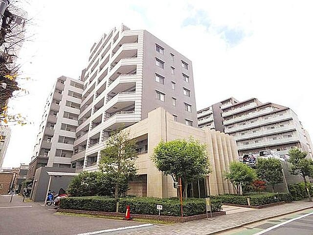 クレストフォルム東大島の外観