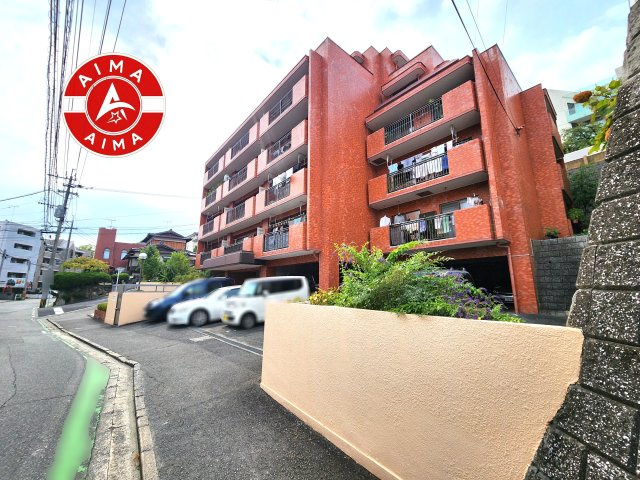 平尾パインマンションの現況写真|見学の時間などお気軽にお問い合わせ下さい。