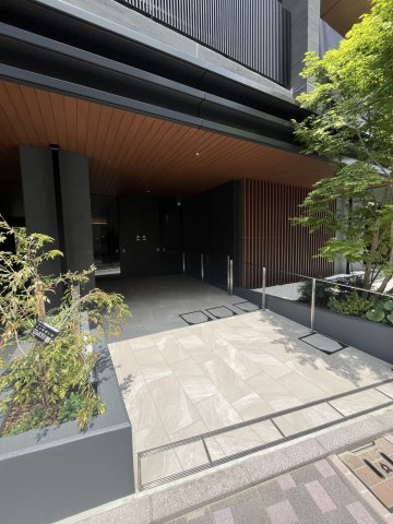 パークアクシス文京本郷のエントランス