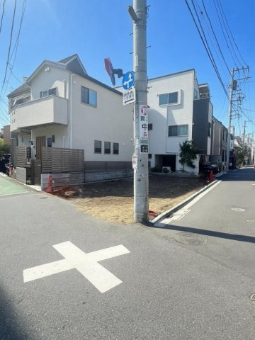 中野区本町　新築戸建
