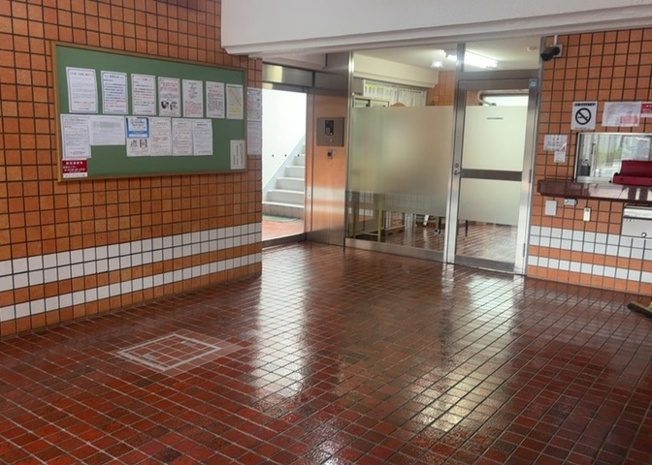 【内装】 | スターハイツ相模大野駅前 | 共用部分は、一棟の建物に住む区分所有者全員が共同で所有するとし、共用部分の管理、補修などは、区分所有者で形成される管理組合が行います。個人の判断で勝手に変更することはできませんので覚えておきましょう。