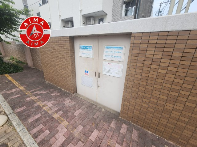 JGMヴェルデ唐の原駅前のその他共用部分|敷地内には、ゴミ出しが可能な専用ゴミ置き場を完備。