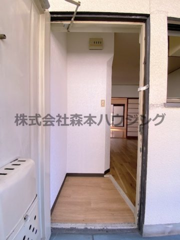 【内装】 | 　カトレアハイツ門真 | 内装は落ち着いています