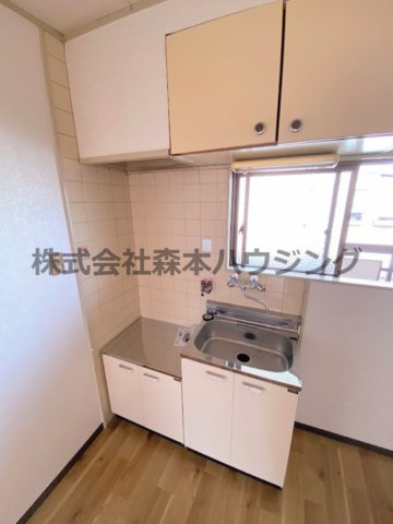 【キッチン】 | 　カトレアハイツ門真 | キッチンでお料理をお楽しみください