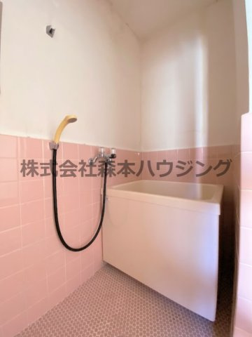 【浴室】 | 　カトレアハイツ門真 | お風呂で日々の疲れを落としましょう