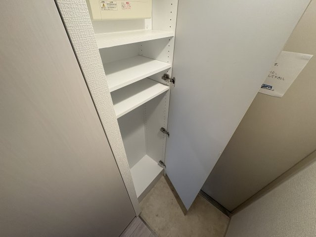 アーバネックス江坂広芝の収納