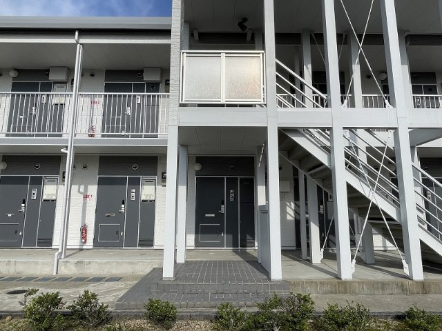 レオパレスＹＡＭＡＳＡＫＩの玄関