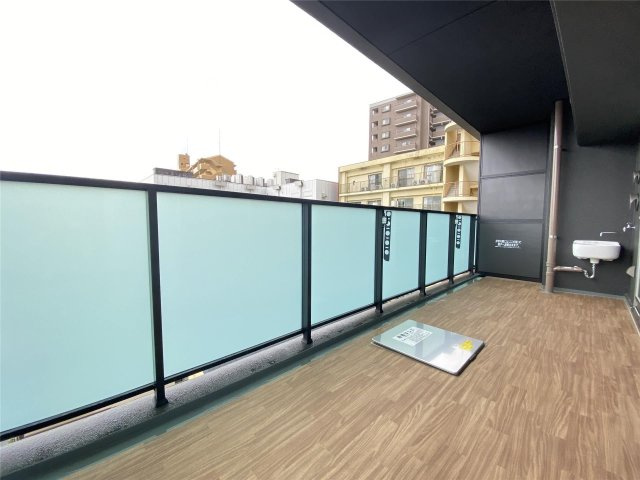 熊本市中央区水前寺１丁目の賃貸マンションのバルコニー