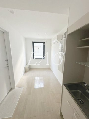 【居間・リビング】 | エスアールＮＩＰＰＯＲＩ | 洋室のお部屋です。