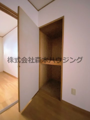 【収納】 | 　カトレアハイツ門真 | ちょっとした収納スペースも充実しています