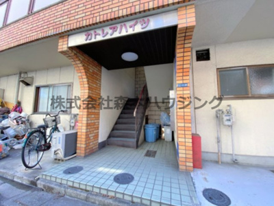 【エントランス】 | 　カトレアハイツ門真 | エントランスです