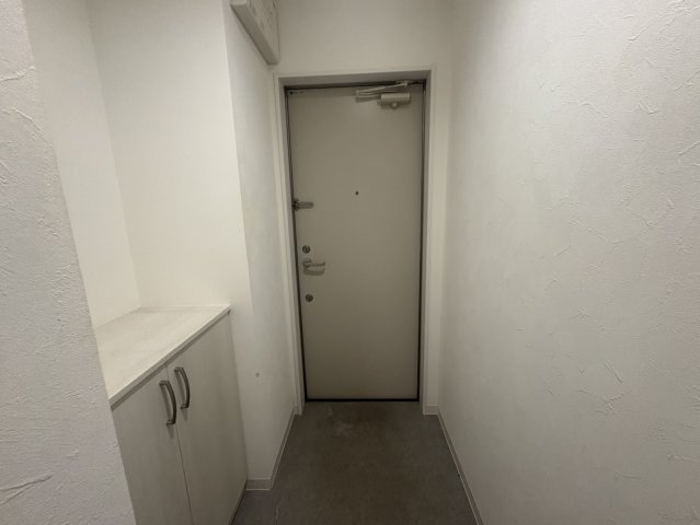 アート垂水町の玄関