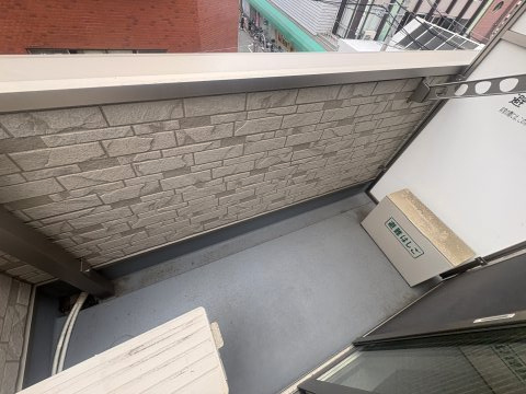 アート垂水町のバルコニー
