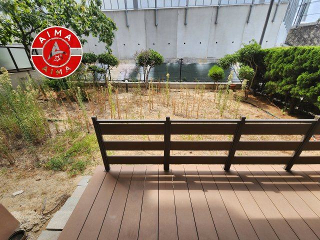 ヒューマンズ新宮駅前のバルコニー|開放感があり、遮るものもなく気持ちのいい景色が広がります。お部屋にも爽やかな風と暖かく柔らかな日差しが差し込み、毎日の暮らしを豊かに彩ります。