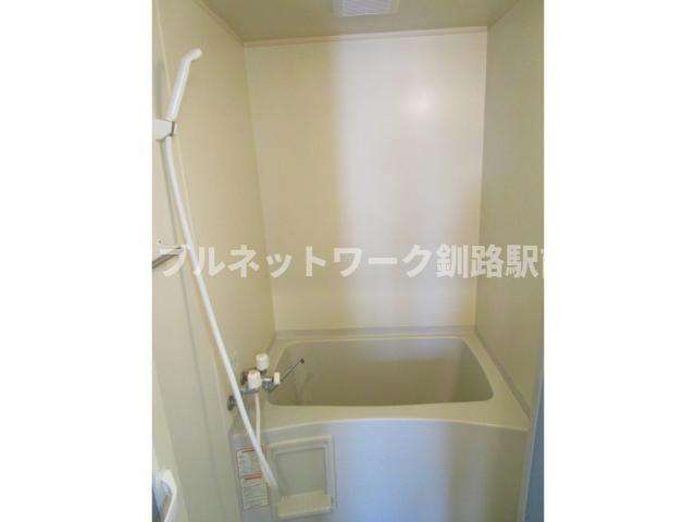 ハイツクリアーの浴室