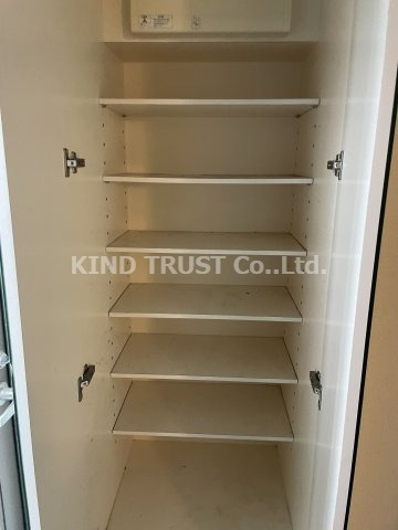 NORTH VILLAGE壱番館の収納|こまごまとしたものを収納できそうですね