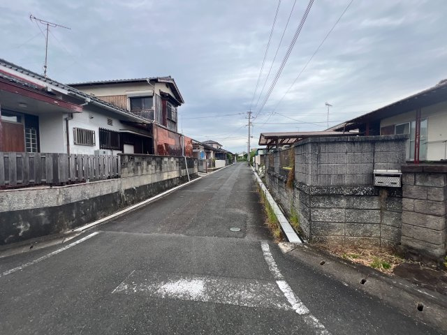 玉名市岱明町上　４DKの前面道路含む現地写真