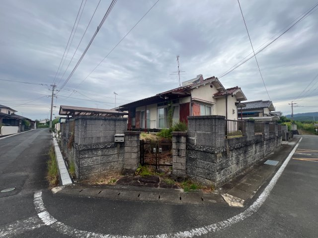 玉名市岱明町上　４DKの前面道路含む現地写真