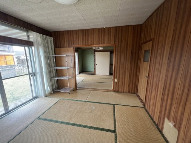 玉名市岱明町上　４DKの和室