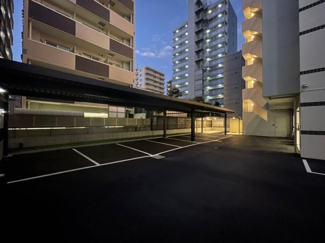 フォルティス今池　名古屋市賃貸　仲介手数料無料の駐車場