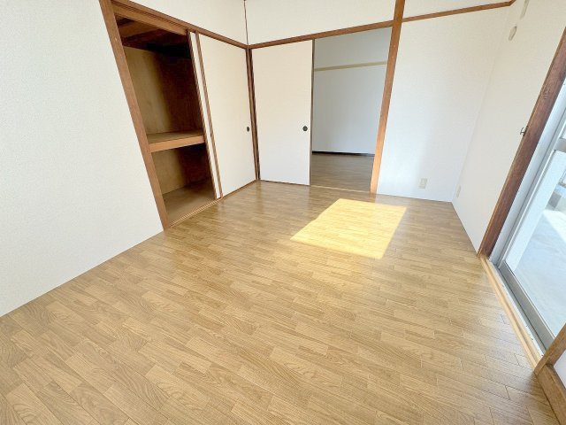 マンション新の寝室