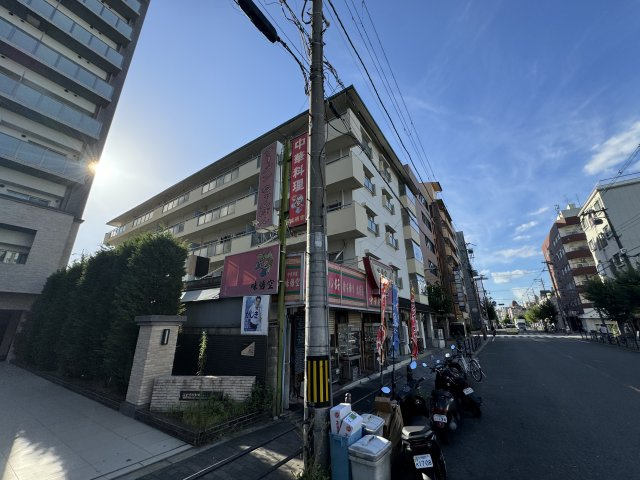 マンション新の外観