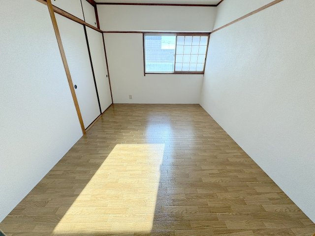 マンション新の寝室