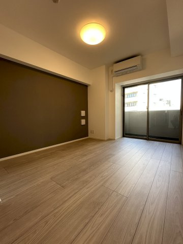 コンシェリア町屋の居間・リビング