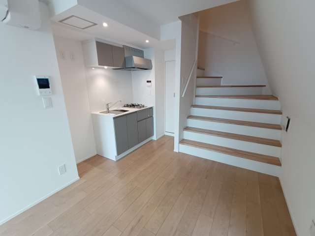 VERITAS EIFUKUCHOのキッチン