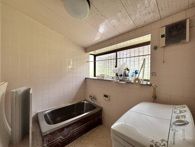 茂原市上永吉　中古戸建の浴室