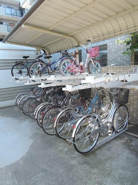 イーストパーク胡録台のその他共用部分|駐輪場
