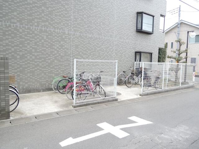 イーストパーク胡録台のその他共用部分|駐輪場