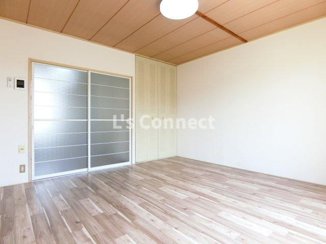 【内装】 | サンライフ川平 | ２階のお部屋です。
