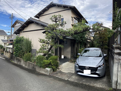 【外観】 | 静岡市清水区草薙杉道3丁目 中古戸建て | 清水区で人気のある清水有度第二小学校。中学校は清水第七中学校の学区内で、有度第二小学校までは徒歩3分圏内です。