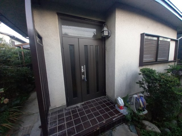 【玄関】 | 東上牧３丁目貸家