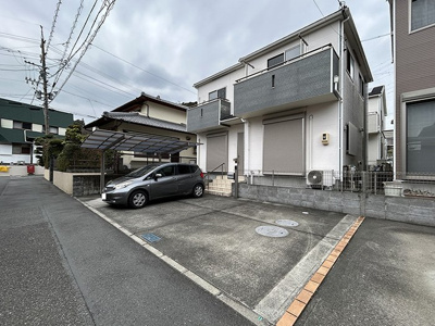【外観】 | 静岡市清水区蒲原1丁目 中古戸建て | 駐車並列3台可能！蒲原東小学校、蒲原中学校へもお子様が通いやすい立地です！