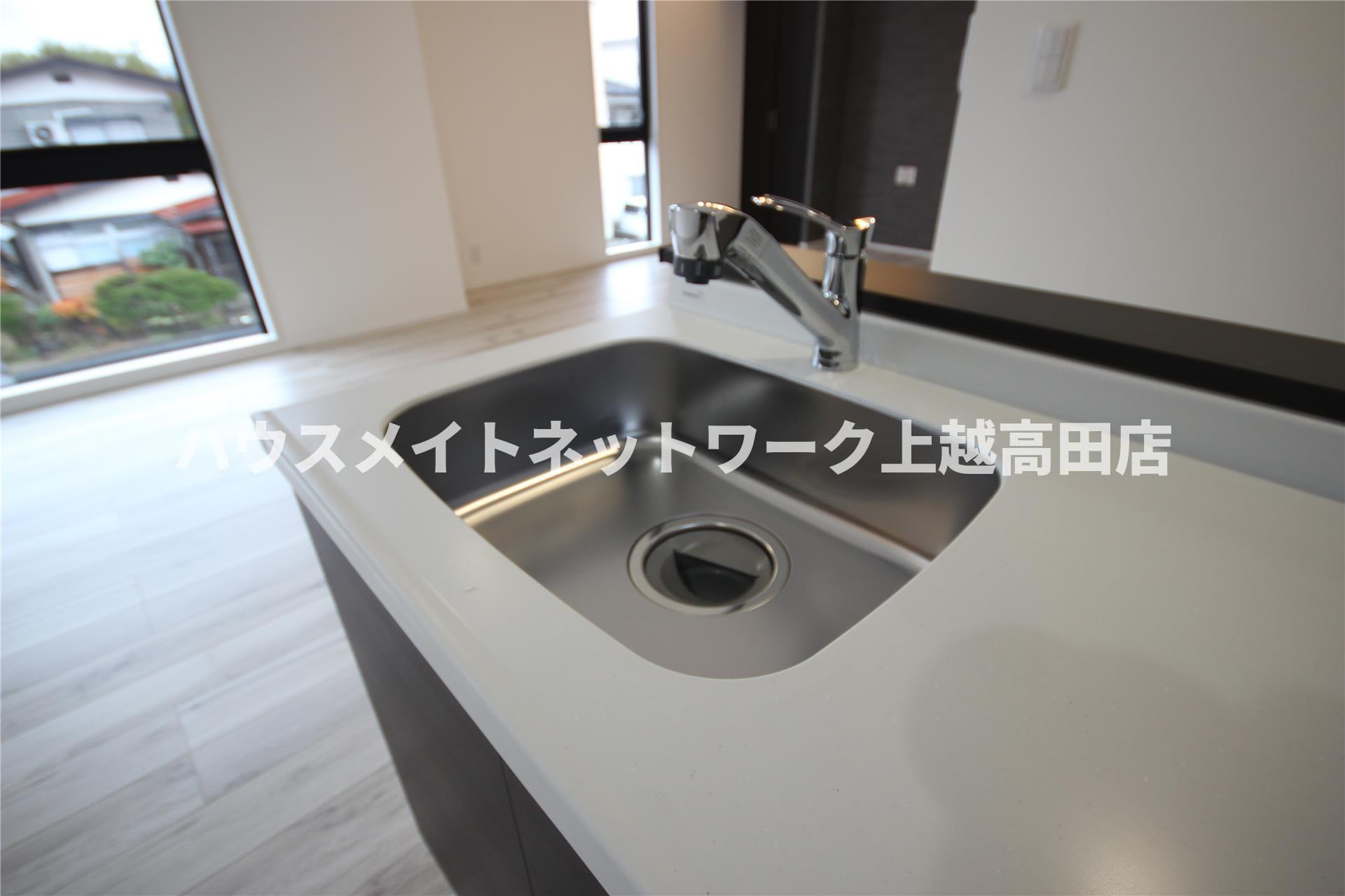 ユーソニアン上越・御殿山Ａのキッチン|キッチンシンク（参考同型タイプの室内写真）