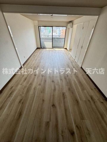 グランドピュア90の居間・リビング