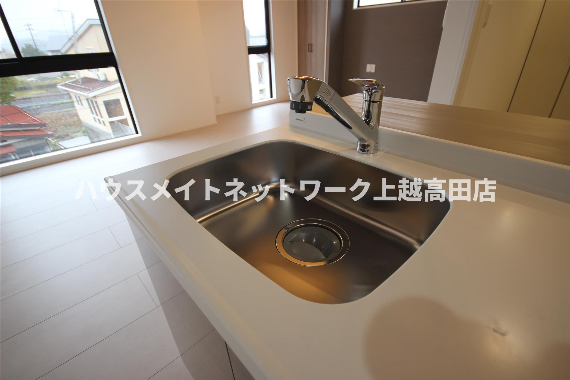 ユーソニアン上越・御殿山Ａのキッチン|キッチンシンク（参考同型タイプの室内写真）