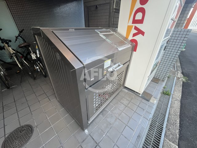 ル・シエル淡路のその他共用部分|ゴミ置き場