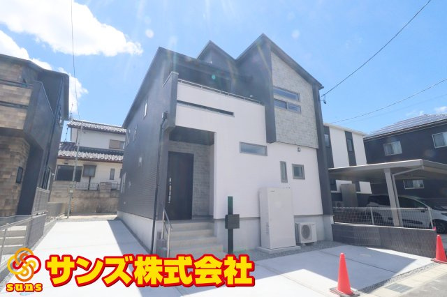 郡山市安積町笹川字中ノ渡戸　　　　１号棟　　　安積第3小学校、安積第2中学区の外観|北東側から見た外観