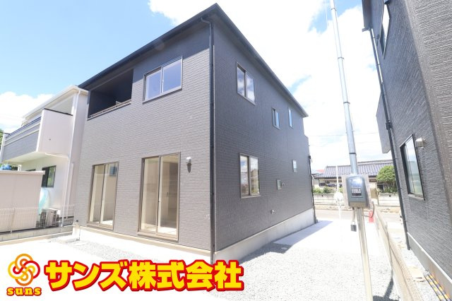 郡山市安積町笹川字中ノ渡戸　　　　１号棟　　　安積第3小学校、安積第2中学区の外観|南東から見た外観♪