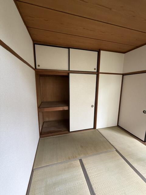 第２コーポマツマル１０２の子供部屋