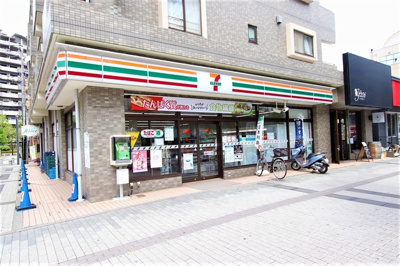 セブンイレブン 富士見市ふじみ野駅西口店まで400ｍ