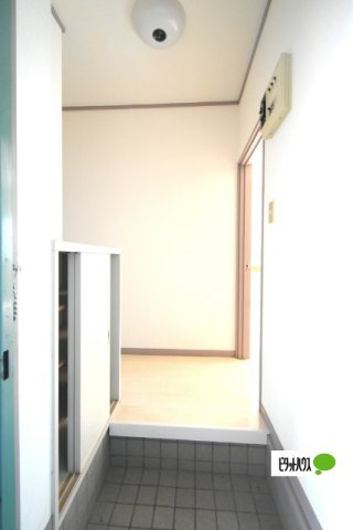 メゾン大友の玄関