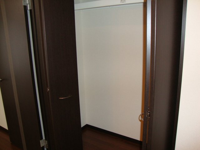 グレース　ヴィラ・フジの収納|玄関　収納