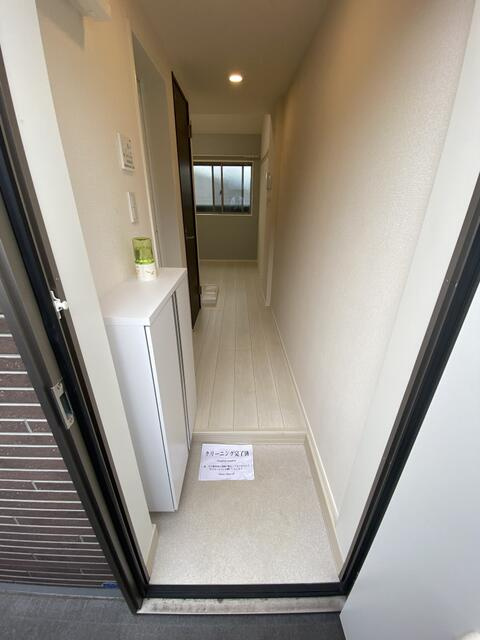 アンフィニ鶴見市場の玄関
