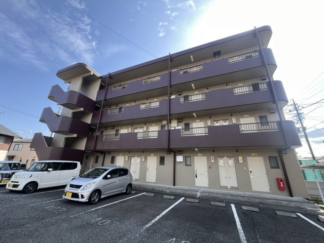 マンションヒバリの外観